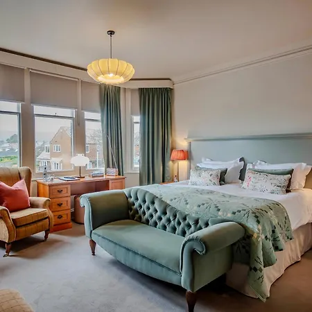 Victoria Hotel Robin Hood's Bay