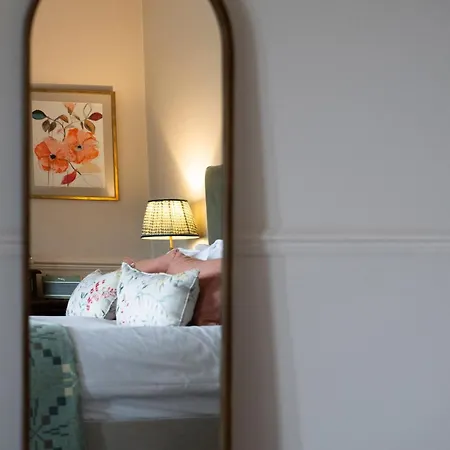 Victoria 4* Robin Hood's Bay