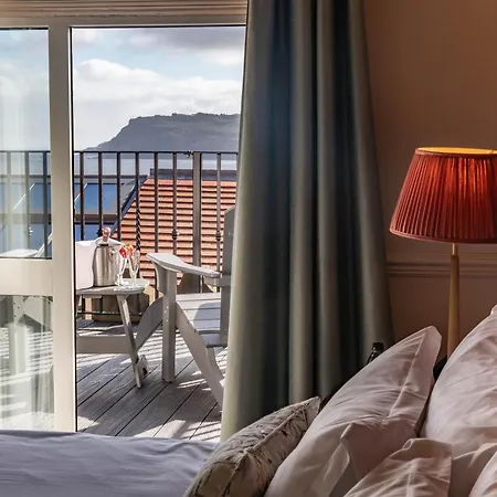 Hotel Victoria Robin Hood's Bay