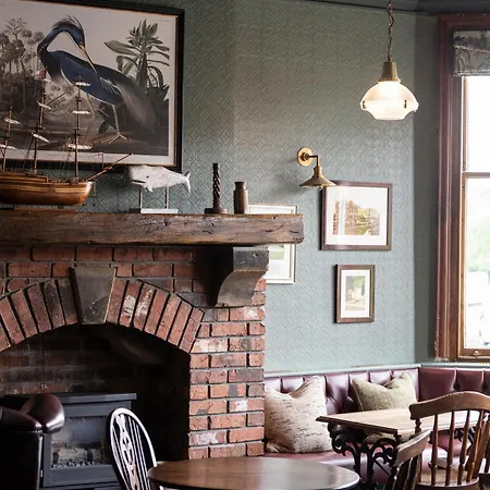 Victoria Robin Hood's Bay