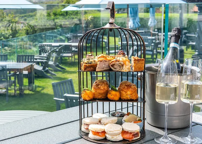 Hotel Victoria Robin Hood's Bay