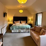 Hotel Victoria Hotel 4*