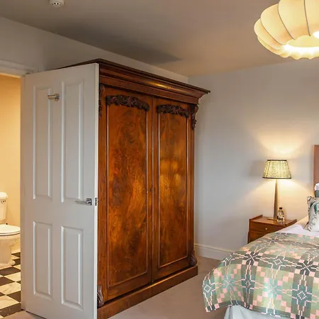 Отель Victoria Робин-Худс-Бей