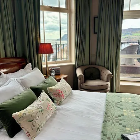 Victoria Отель Робин-Худс-Бей